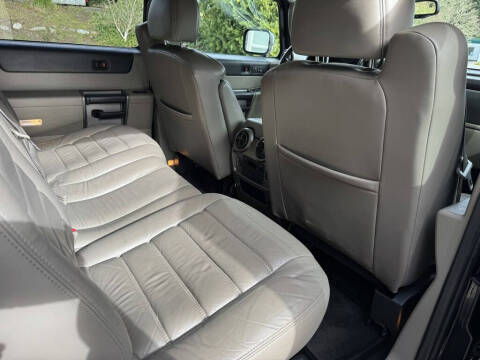 2004 HUMMER H2