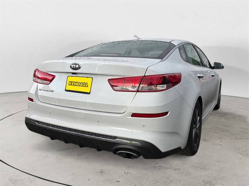 2020 Kia Optima LX