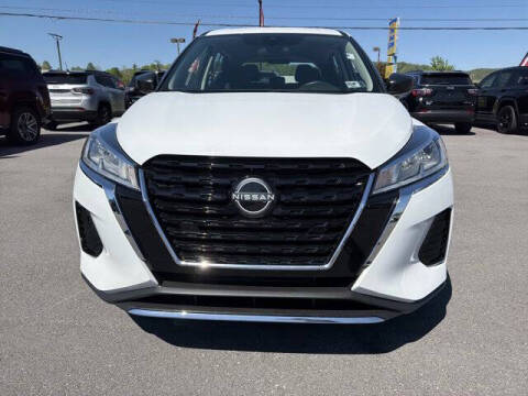 2023 Nissan Kicks S