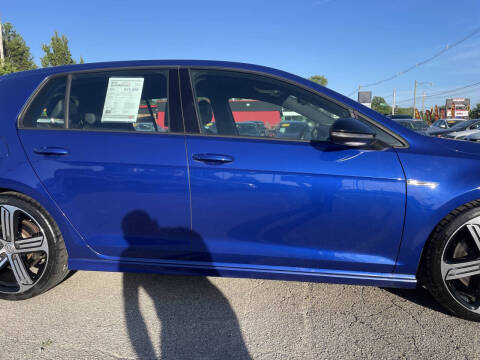 2016 Volkswagen Golf R 4Motion