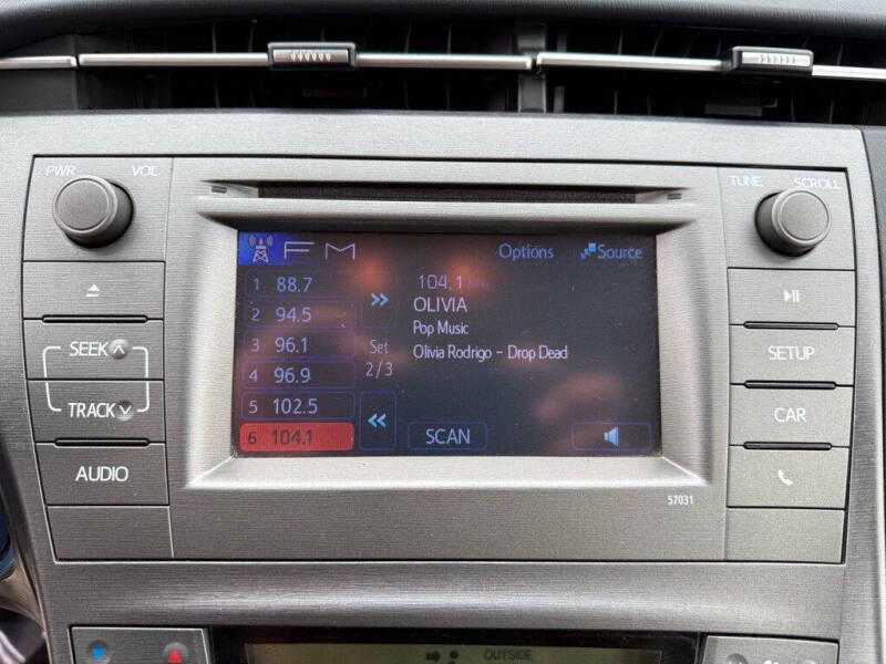 2013 Toyota Prius Two