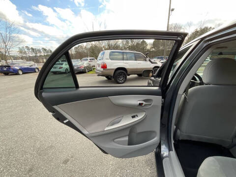 2013 Toyota Corolla LE