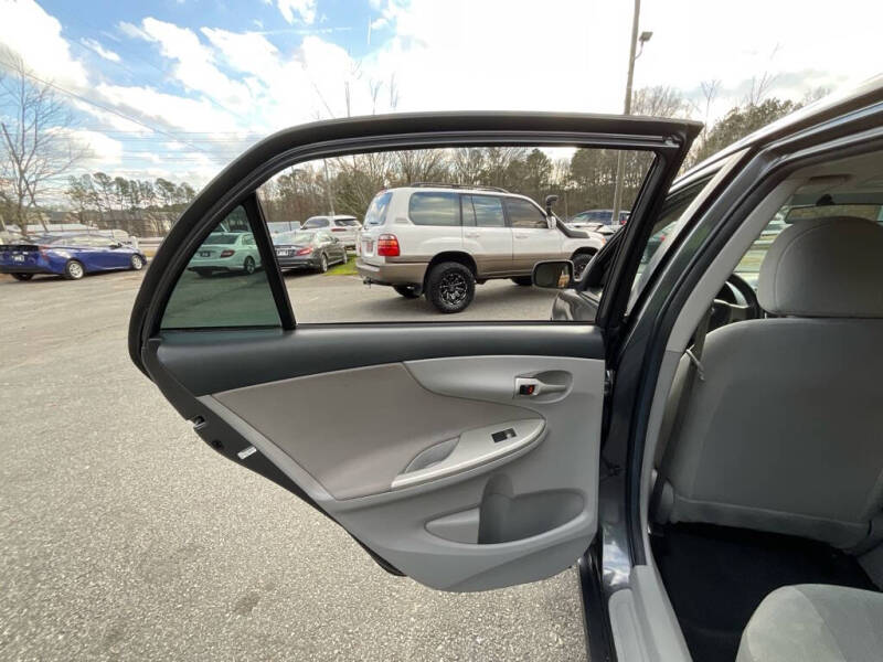 2013 Toyota Corolla LE