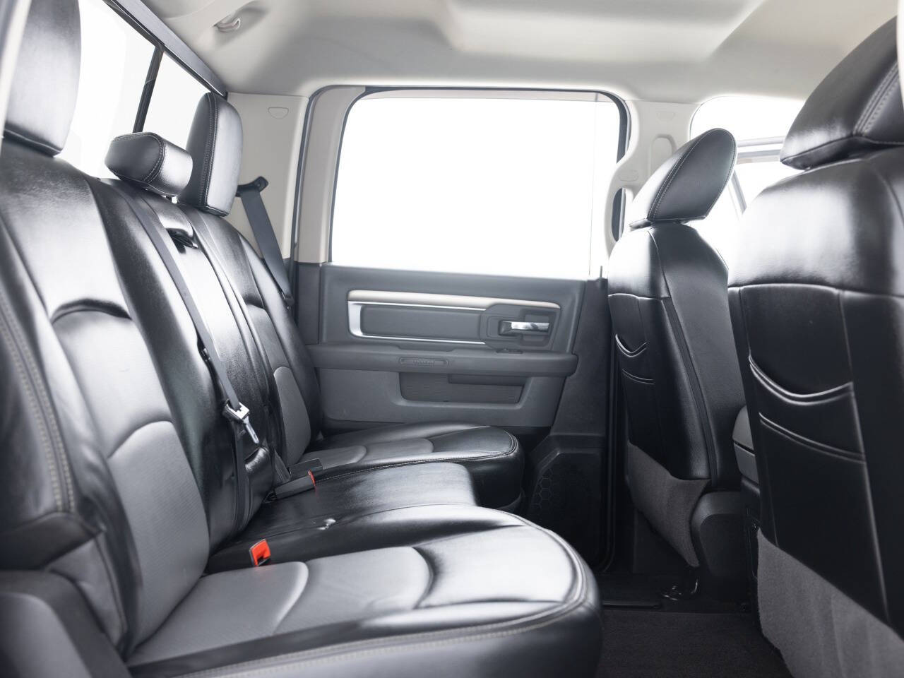 Used Car 2017 Ram 1500  Big Horn 4x4 4dr Crew Cab 5.5 Ft. Sb Pickup For Sale Under $25,000 In Coal City, Illinois