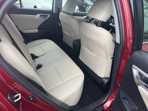 2011 Lexus CT 200h Premium