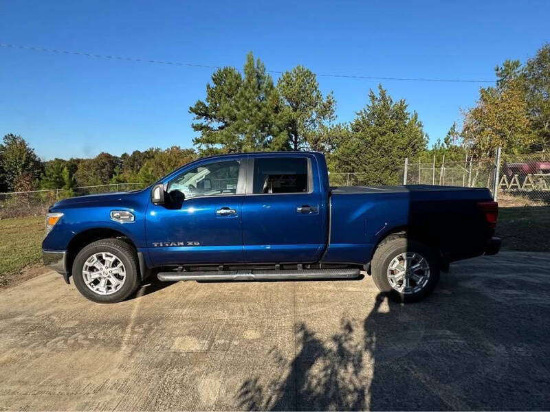2017 Nissan Titan XD SV