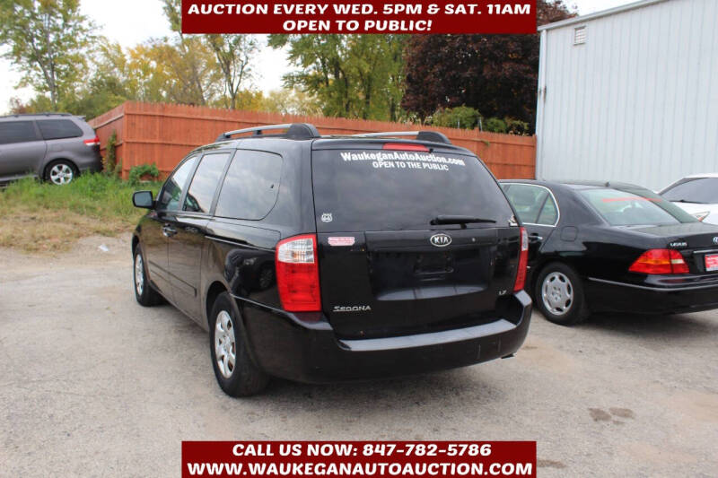 2008 Kia Sedona LX
