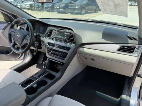 2017 Hyundai Sonata SE