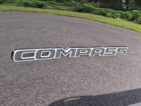 2023 Jeep Compass Latitude Lux