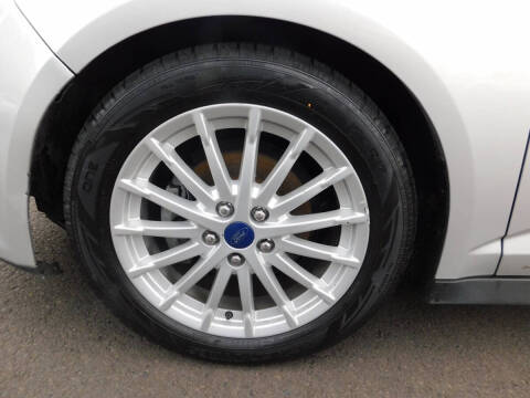 2016 Ford C-MAX Hybrid SE