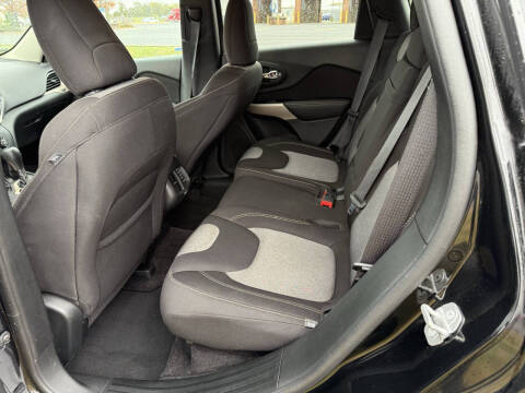 2018 Jeep Cherokee Latitude