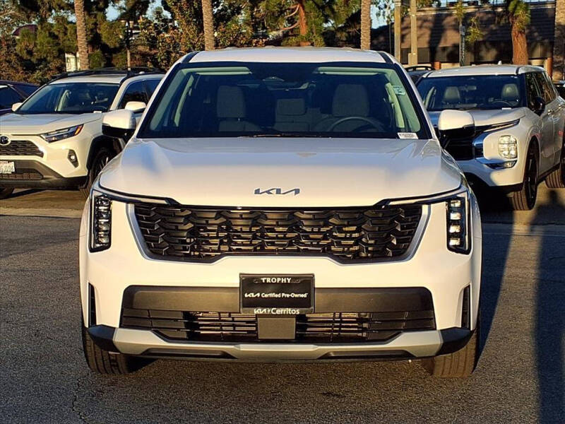 2025 Kia Sorento LX