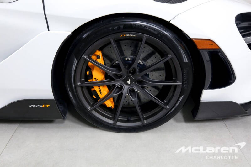 2022 McLaren 765LT Spider