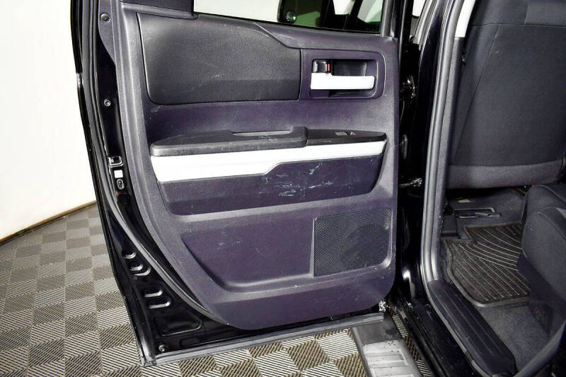 2016 Toyota Tundra SR5