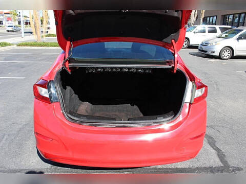 2018 Chevrolet Cruze LS Auto