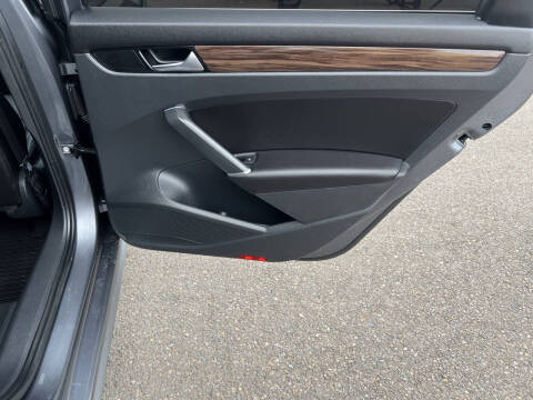 2020 Volkswagen Passat SEL