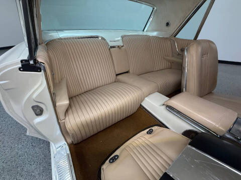 1964 Ford Thunderbird