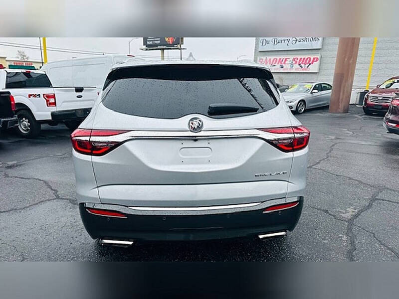 2019 Buick Enclave Essence