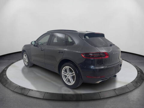2017 Porsche Macan