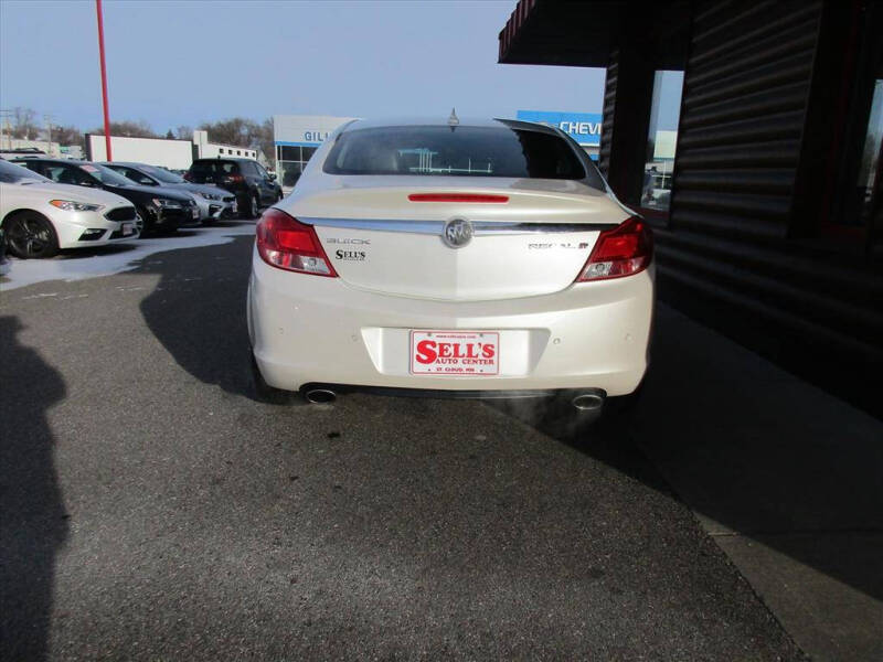 2013 Buick Regal Premium 2