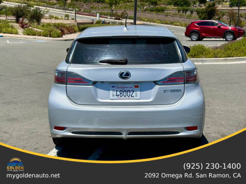 2011 Lexus CT 200h