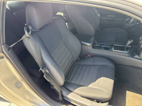 2010 Dodge Challenger SE