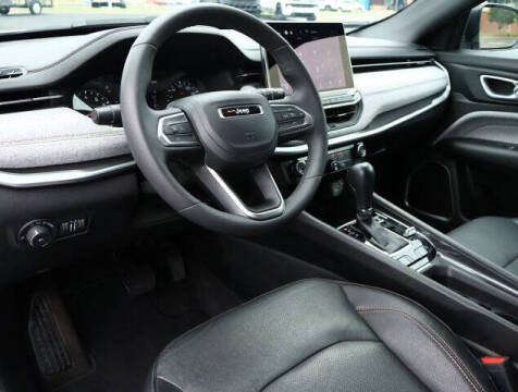 2023 Jeep Compass Latitude Lux