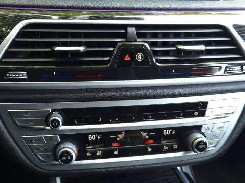 2022 BMW 7 Series 740i xDrive