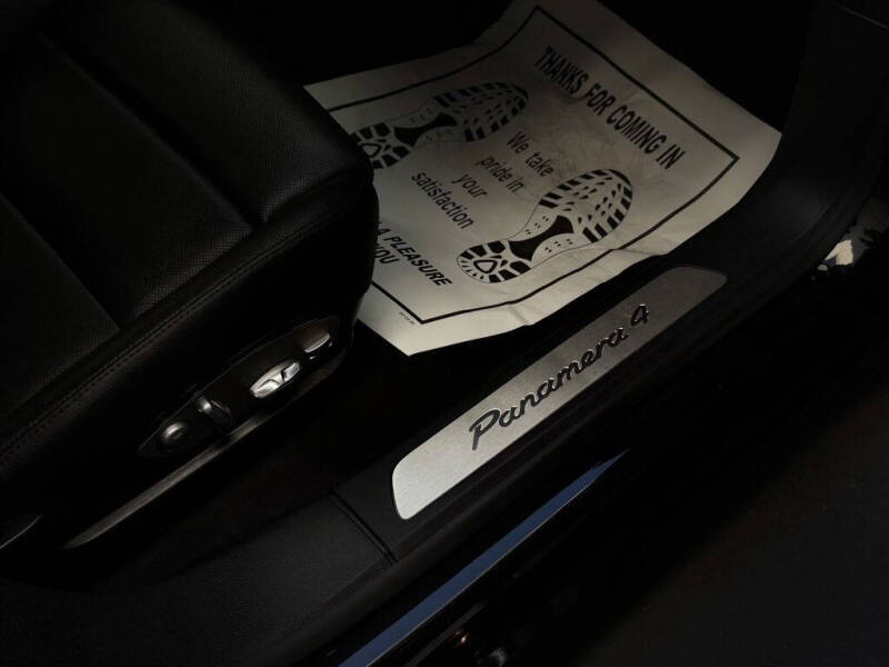 2015 Porsche Panamera