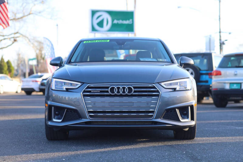 2019 Audi A4 quattro Premium Plus 45 TFSI