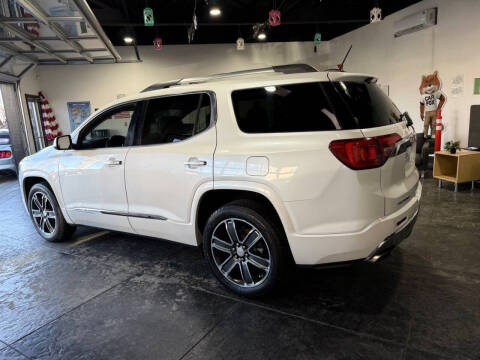 2018 GMC Acadia Denali