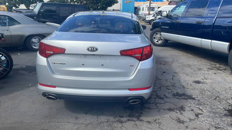 2011 Kia Optima LX
