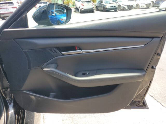 2020 Mazda Mazda3 Sedan Select