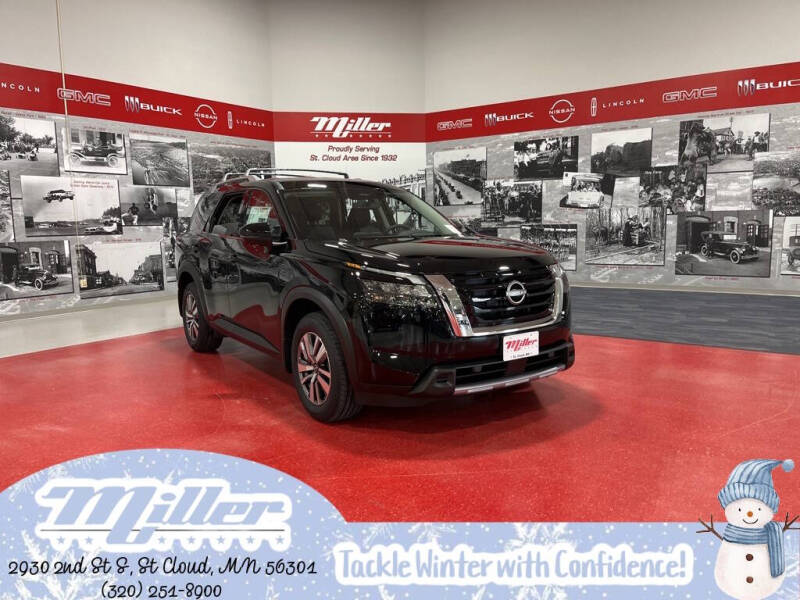 2025 Nissan Pathfinder SL