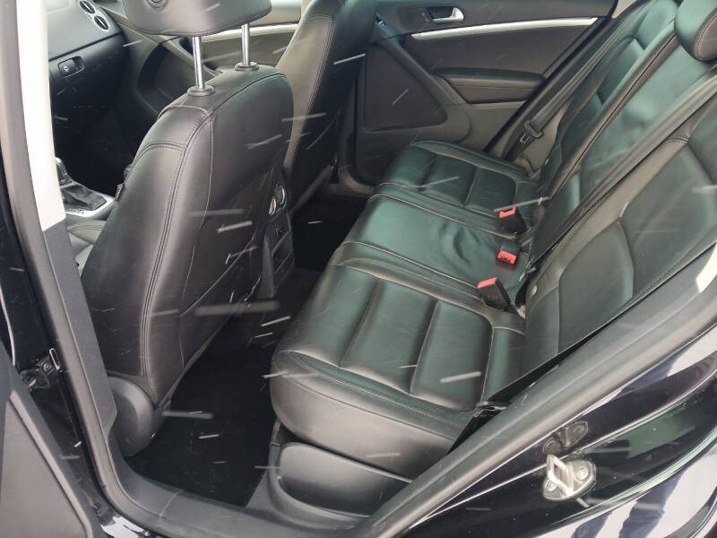 2012 Volkswagen Tiguan SEL 4Motion