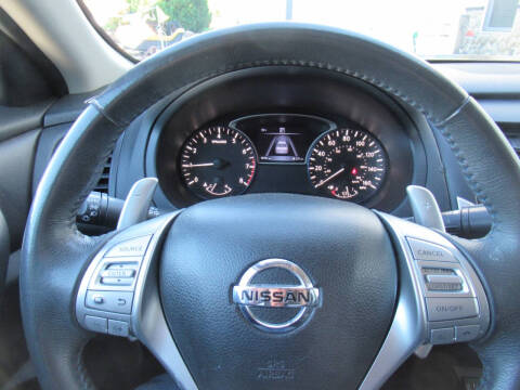 2017 Nissan Altima 2.5 SR