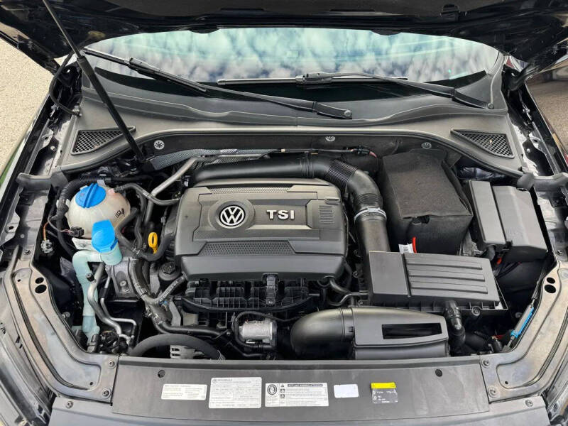 2017 Volkswagen Passat 1.8T SE