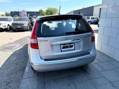 2011 Hyundai Elantra Touring GLS