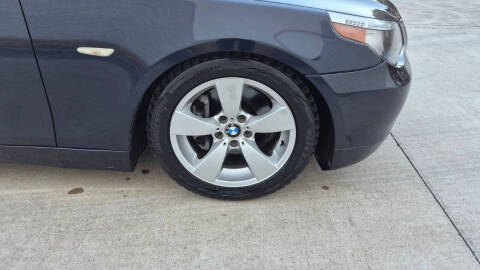 2005 BMW 5 Series 530i
