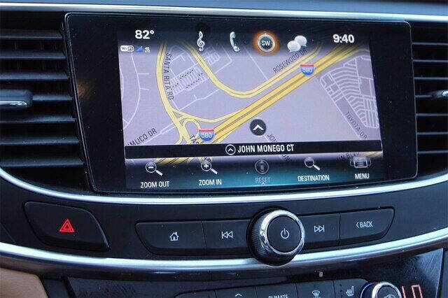 2017 Buick LaCrosse Essence