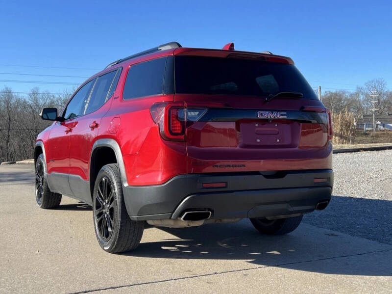 2022 GMC Acadia SLT