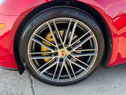 2017 Porsche Panamera 4S