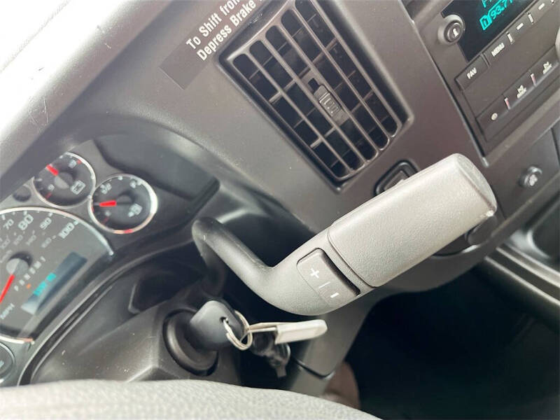 2024 GMC Savana 2500