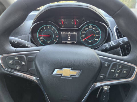 2017 Chevrolet Cruze LT Auto