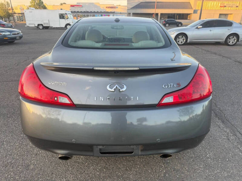 2011 Infiniti G37 Coupe x