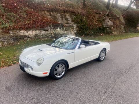 2002 Ford Thunderbird for sale at Bogie's Motors in Saint Louis MO