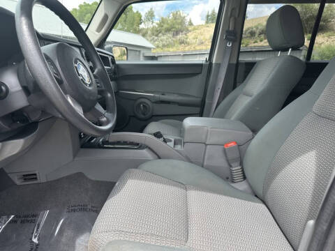 2007 Jeep Commander Sport