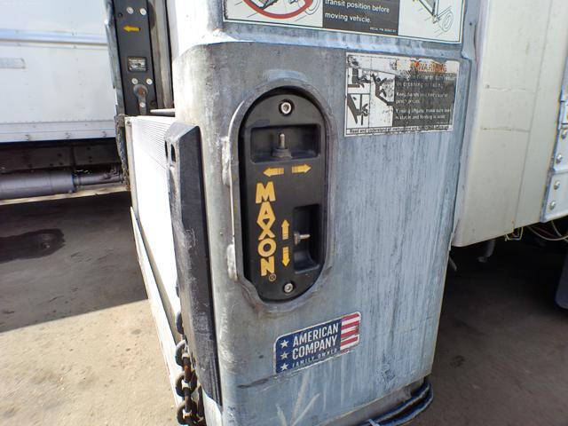 2017 Freightliner M2 106