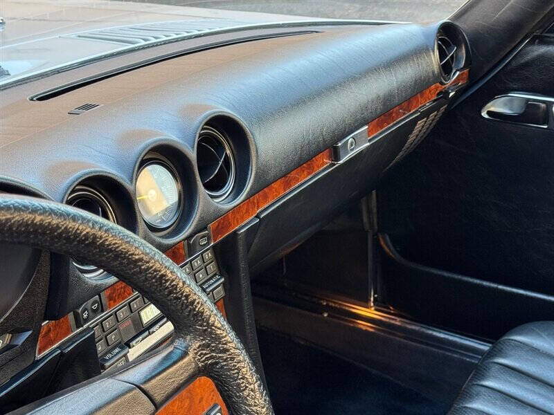 1984 Mercedes-Benz 380-Class 380 SL