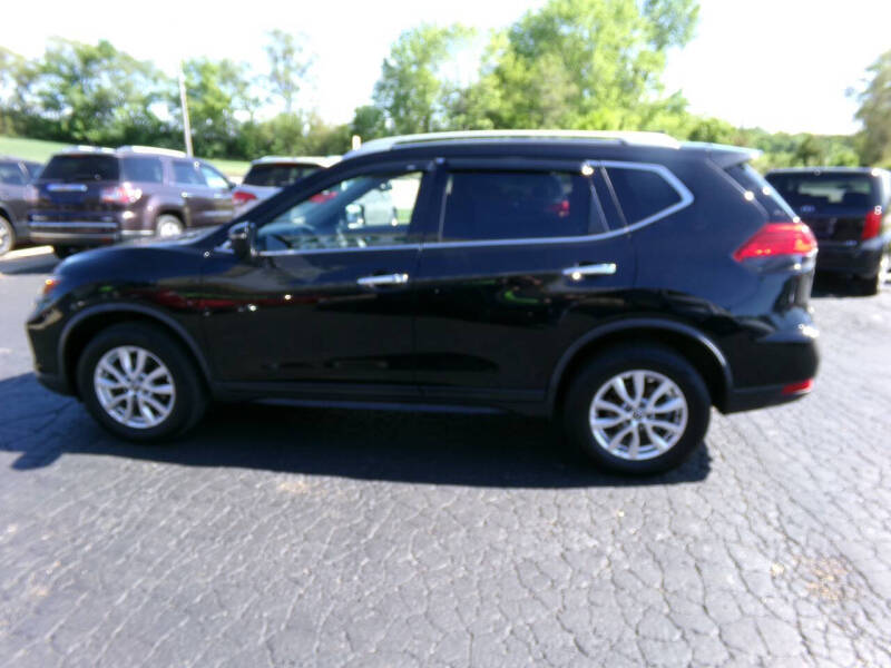 2017 Nissan Rogue SV